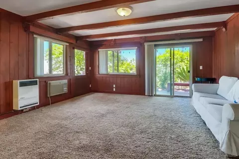 Living - 255 Highline Trl, El Cajon, CA 92021 photo 2 of 5