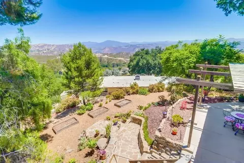 Exterior - 255 Highline Trl, El Cajon, CA 92021 photo 9 of 18