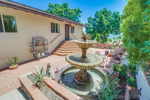 Exterior - 255 Highline Trl, El Cajon, CA 92021 photo 2 of 18