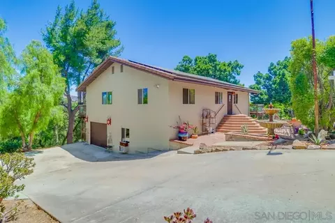 Exterior - 255 Highline Trl, El Cajon, CA 92021 photo 1 of 18