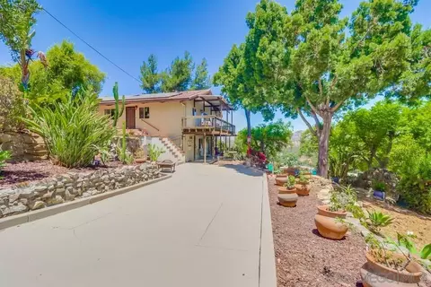 Exterior - 255 Highline Trl, El Cajon, CA 92021 photo 17 of 18
