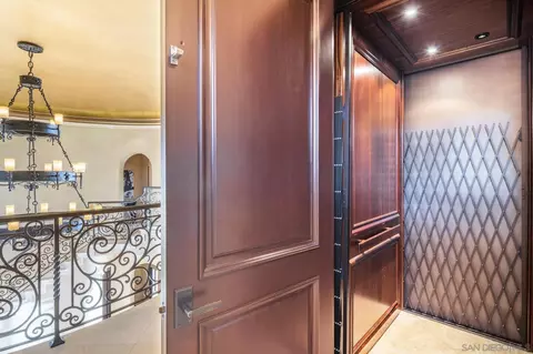 Entry Way - 2647 Marmol Ct, Carlsbad, CA 92009 photo 1 of 1