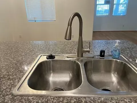 Kitchen - 3920 Polk St #C, Riverside, CA 92505 photo 3 of 5
