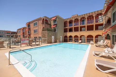 860 Turquoise St #235, San Diego, CA 92109
