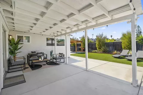 9480 Avenida Acero, Spring Valley, CA 91977 photo 29