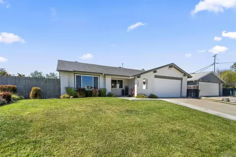 9480 Avenida Acero, Spring Valley, CA 91977 photo 39