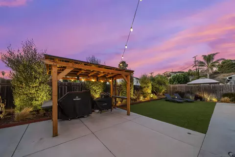 9480 Avenida Acero, Spring Valley, CA 91977 photo 51
