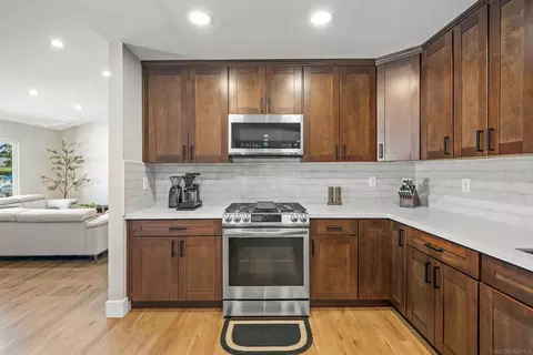 9480 Avenida Acero, Spring Valley, CA 91977 photo 15