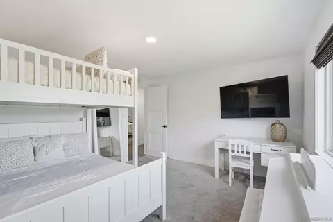 Bedroom - 455 Glencrest Dr, Solana Beach, CA 92075 photo 6 of 13