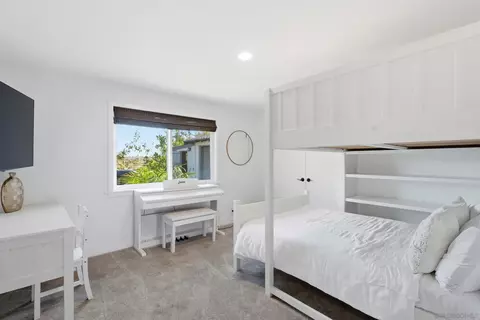 Bedroom - 455 Glencrest Dr, Solana Beach, CA 92075 photo 5 of 13