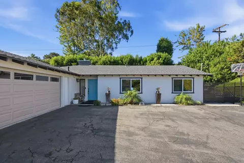 Exterior - 455 Glencrest Dr, Solana Beach, CA 92075 photo 4 of 23