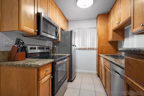 615 9th St #4, Imperial Beach, CA 91932 photo 4