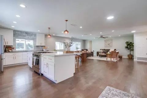 Kitchen - 2528 Windmill View Rd, El Cajon, CA 92020 photo 3 of 6