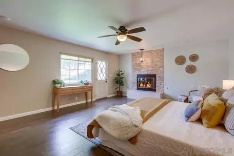 Bedroom - 2528 Windmill View Rd, El Cajon, CA 92020 photo 2 of 4