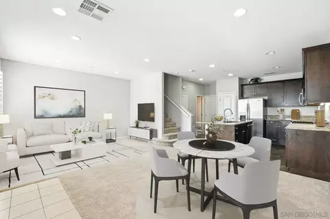 1795 Saltaire Pl UNIT 27, San Diego, CA 92154