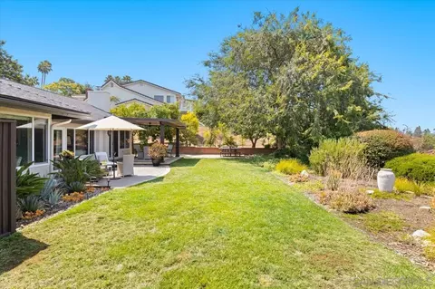 Exterior - 17568 Saint Andrews Dr, Poway, CA 92064 photo 8 of 12