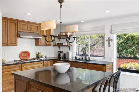 Kitchen - 17568 Saint Andrews Dr, Poway, CA 92064 photo 1 of 4