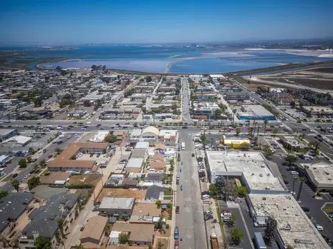 View/Area - 760 Florence St, Imperial Beach, CA 91932 photo 3 of 3