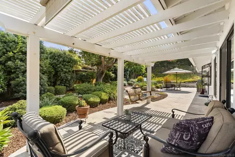 1630 Candlelight Gln, Escondido, CA 92029 photo 20