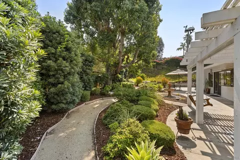 1630 Candlelight Gln, Escondido, CA 92029 photo 24