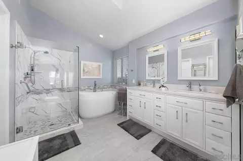 Bath - 5114 Bella Collina St, Oceanside, CA 92056 photo 1 of 7