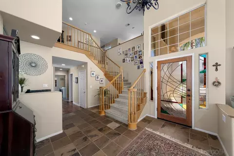 Entry Way - 5114 Bella Collina St, Oceanside, CA 92056 photo 1 of 6