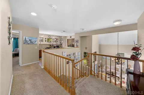 Entry Way - 5114 Bella Collina St, Oceanside, CA 92056 photo 5 of 6