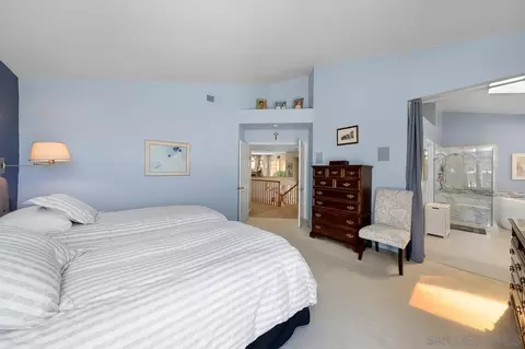 Bedroom - 5114 Bella Collina St, Oceanside, CA 92056 photo 1 of 5
