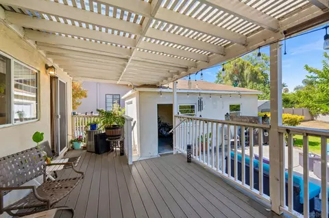 Exterior - 4848 Cypress St, La Mesa, CA 91942 photo 5 of 11