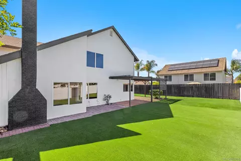 Exterior - 1355 Valencia Loop, Chula Vista, CA 91910 photo 9 of 13
