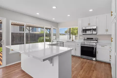 Kitchen - 1355 Valencia Loop, Chula Vista, CA 91910 photo 2 of 5