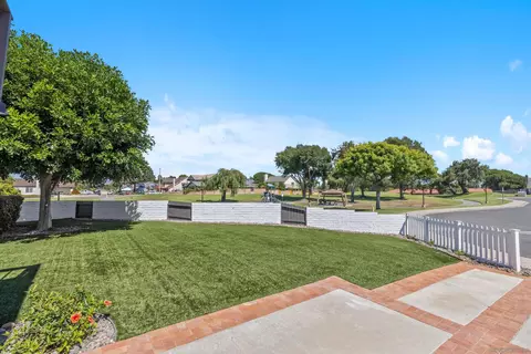 Exterior - 1355 Valencia Loop, Chula Vista, CA 91910 photo 13 of 13