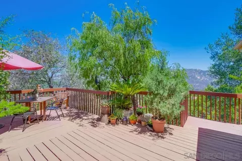 Exterior - 940 Mountain View Rd, El Cajon, CA 92021 photo 3 of 29