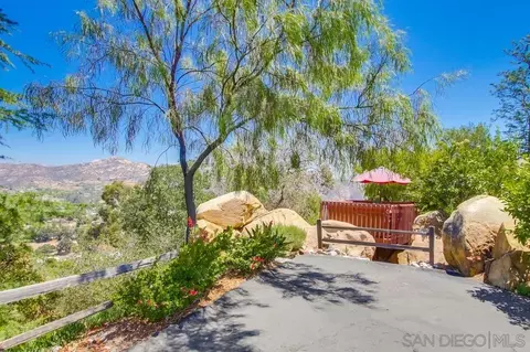 Exterior - 940 Mountain View Rd, El Cajon, CA 92021 photo 6 of 29