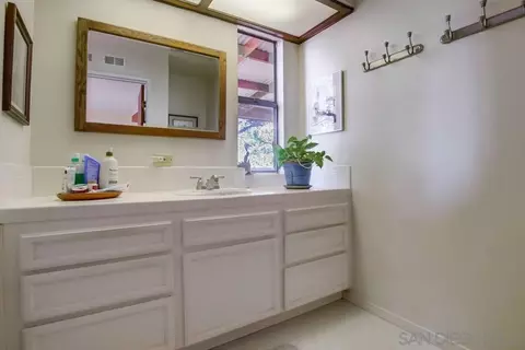 Bath - 940 Mountain View Rd, El Cajon, CA 92021 photo 3 of 3