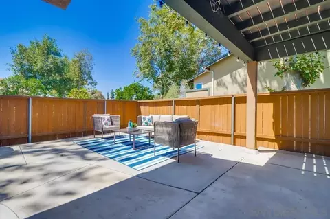 10262 Michala, Santee, CA 92071 photo 4