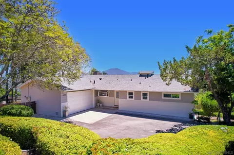 4255 N Rogers Rd, Spring Valley, CA 91977