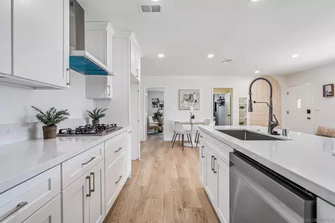 Kitchen - 3464 Trophy, La Mesa, CA 91941 photo 3 of 5