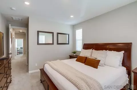 2128 Bluestone Cir, Chula Vista, CA 91913 photo 18