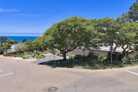 914 Highland Ave, Del Mar, CA 92014