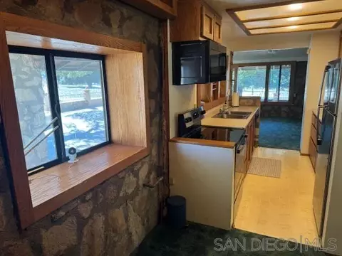 Kitchen - 1639 Jewel Valley Rd, Boulevard, CA 91905 photo 3 of 6