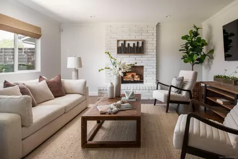 2764 Levante St, Carlsbad, CA 92009 photo 4
