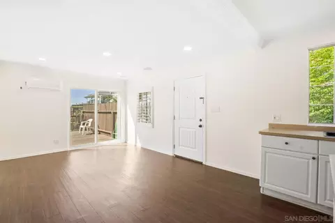 Living - 8545 Gardena Rd, Lakeside, CA 92040 photo 2 of 7