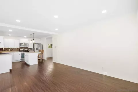 Living - 8545 Gardena Rd, Lakeside, CA 92040 photo 4 of 7