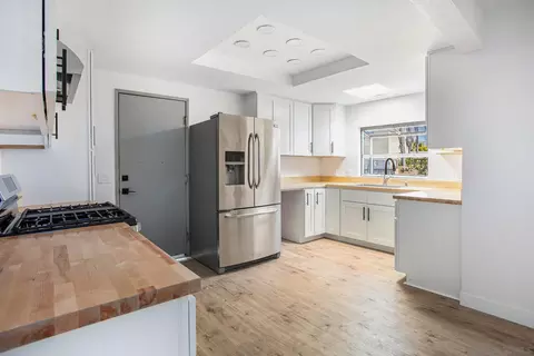 Kitchen - 634 Spruce Ave, Imperial Beach, CA 91932 photo 2 of 2