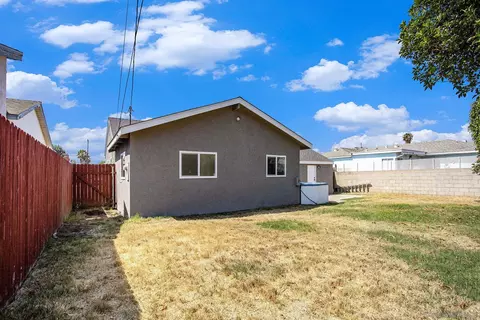 Exterior - 634 Spruce Ave, Imperial Beach, CA 91932 photo 9 of 10