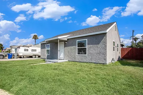 Exterior - 634 Spruce Ave, Imperial Beach, CA 91932 photo 3 of 10