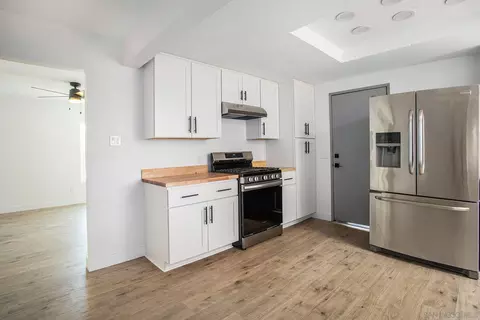 Kitchen - 634 Spruce Ave, Imperial Beach, CA 91932 photo 1 of 2