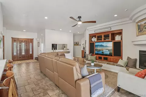 Living - 16112 Arena Dr, Ramona, CA 92065 photo 2 of 5