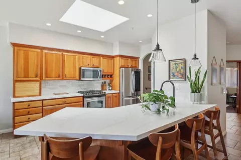 Kitchen - 16112 Arena Dr, Ramona, CA 92065 photo 3 of 7